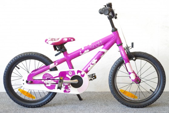 Scott Contessa / 1-k / 16"