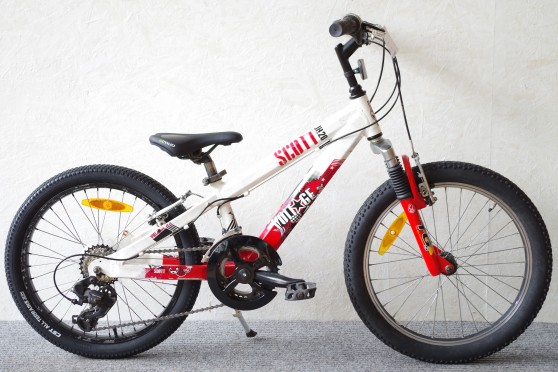 Scott Voltage / 14-k / 20"